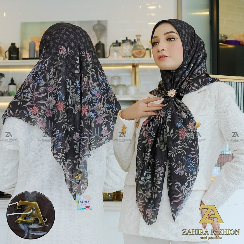 Zahira Hijab Premium Segi Empat Motif Rose Black