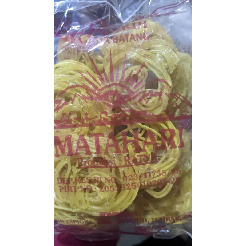 

KRUPUK MI MENTAH