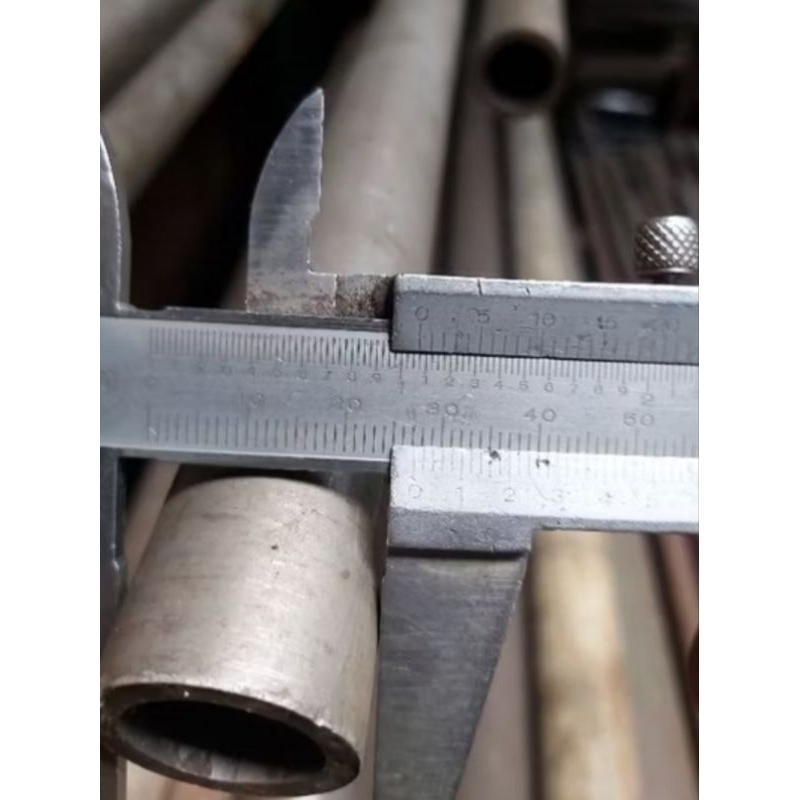 pipa besi seamless od 27mm tebel 3.5mm