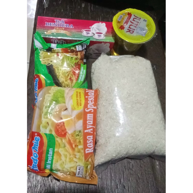 

Paket Sembako / Hampers Sembako Murah