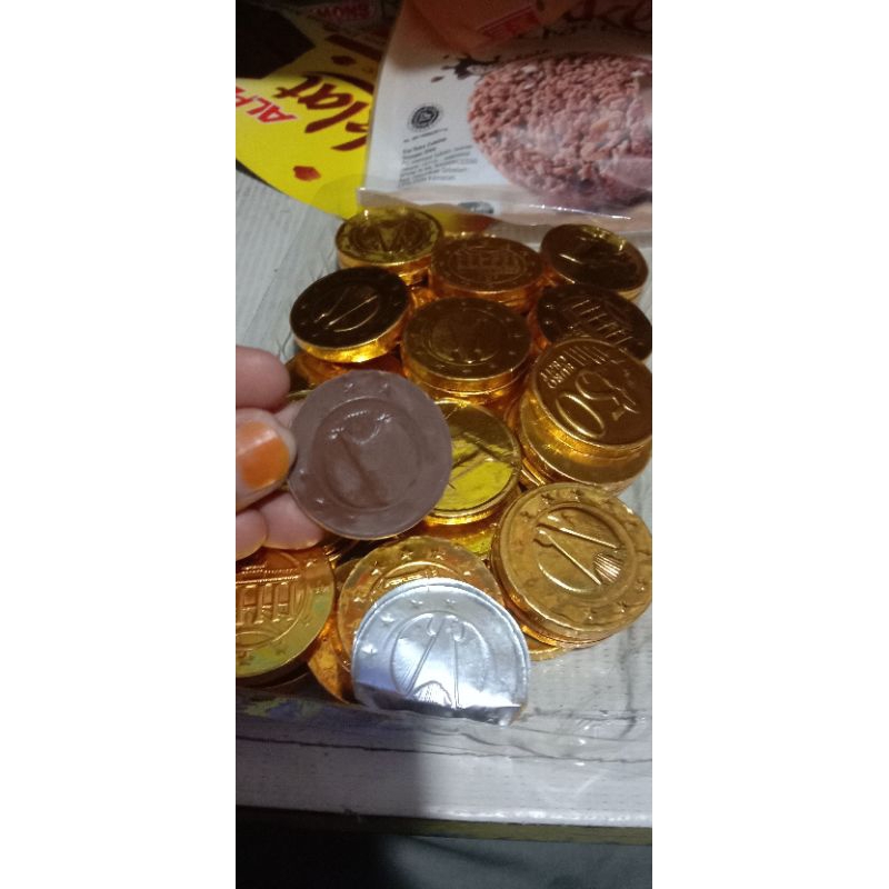 

coklat coin isi 45 biji