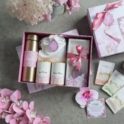 

VERBENA Eid Hampers Lebaran Idul Fitri