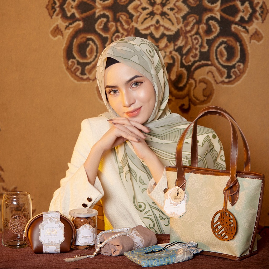 

MECCA HAMPERS | Hampers Lebaran Mewah Premium