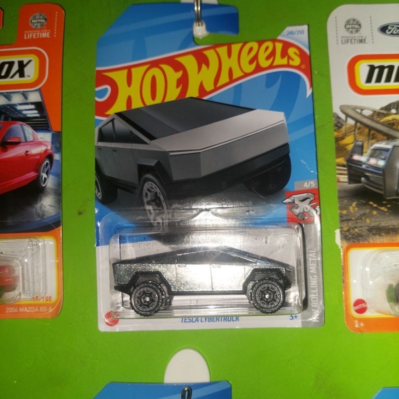 Hot Wheels Honda Civic EF Original Hoi Item MurahHot Wheels Tesla Cybertruck Original Hoi Item Langk