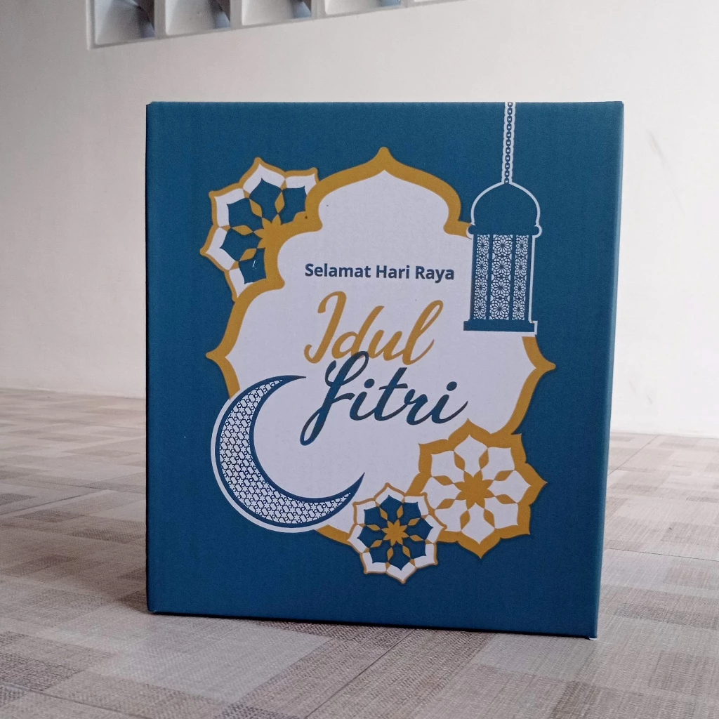 

( 10 Pcs )Box Kardus Parcel Sembako Lebaran Murah Tebal Kokoh Motif Bulan Idul Fitri Ukuran 30x20x33 Cm