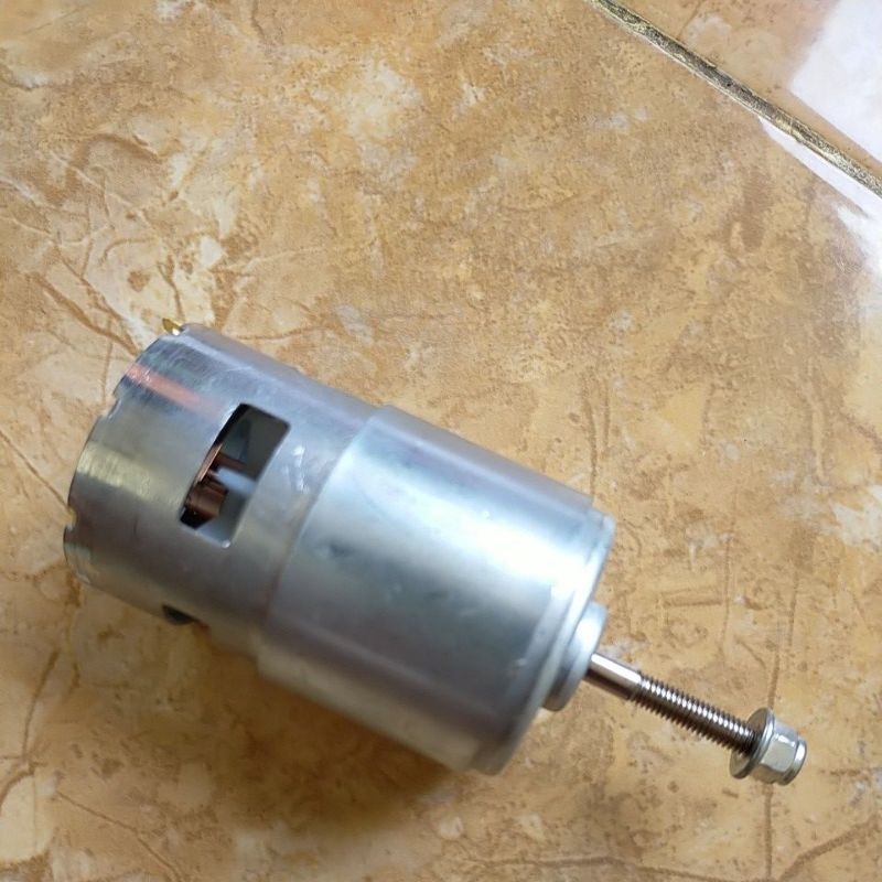 dinamo potong rumput RQ 755