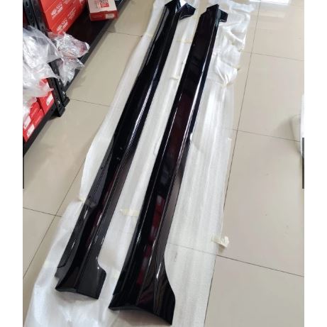 side skirt ayla agya 2023