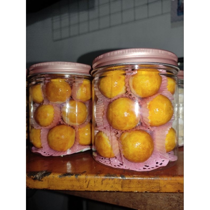 

Kue Nastar Homemade Lembut & Segar / Nastar Bulat Klasik (Toples 500ml)