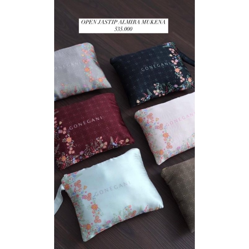 Almira Mukena Gonegani