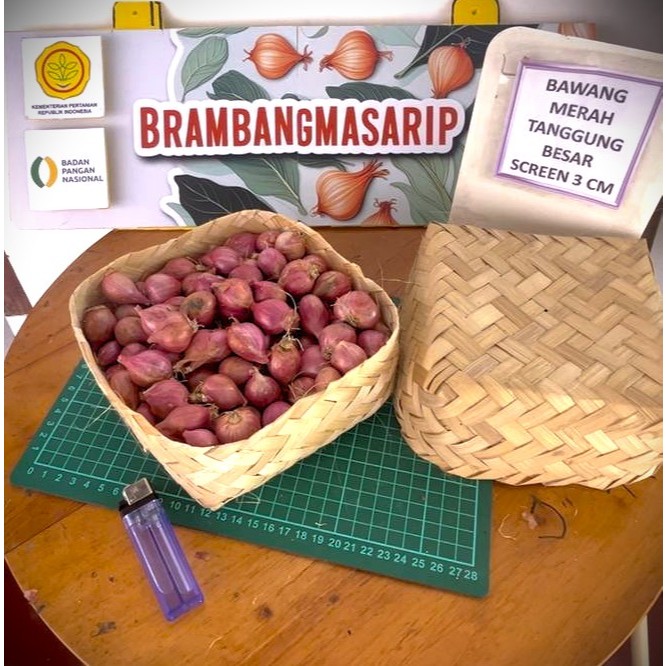 

Bawang Merah BESEK BAMBU Tanggung Besar 1 kg