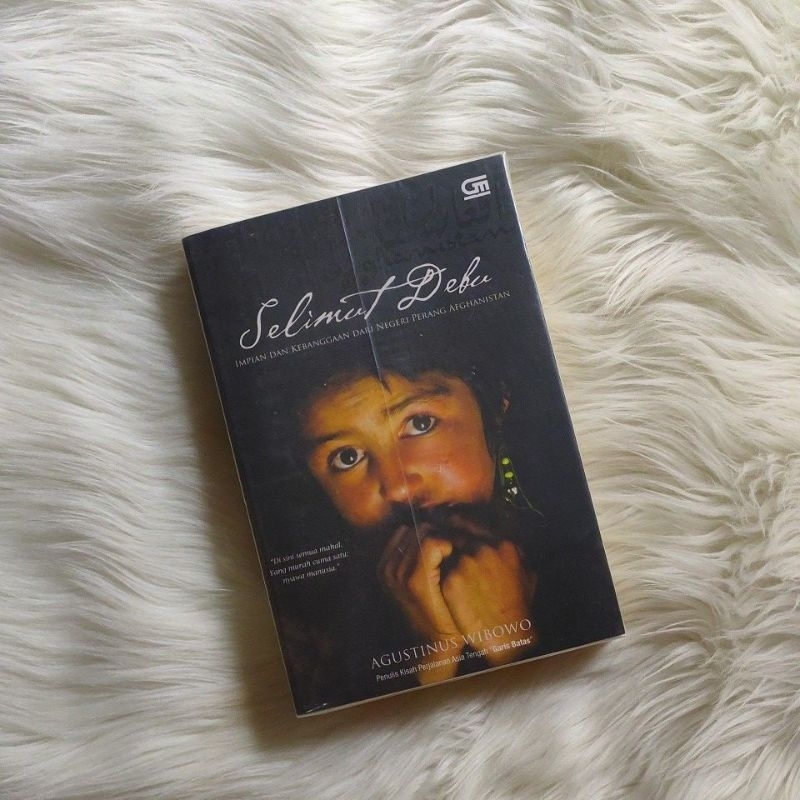 Selimu Debu - Agustinus Wibowo