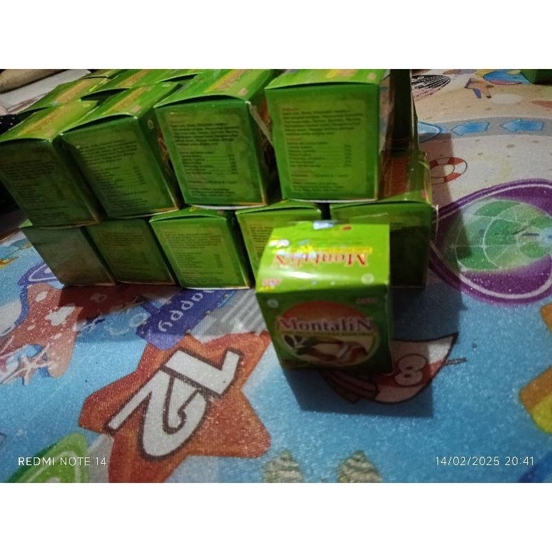 

Premium Jamu untuk mengatasi ASAM-URAT