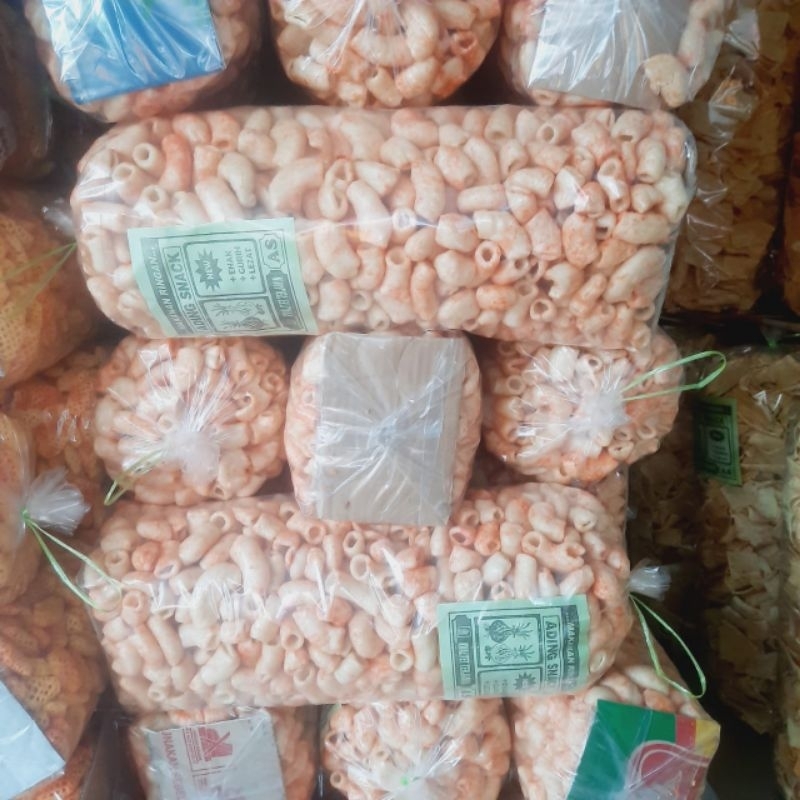 

Makaroni Bawang Besar Original Makroni Tekstur Besar Original Gurih Renyah 1kg