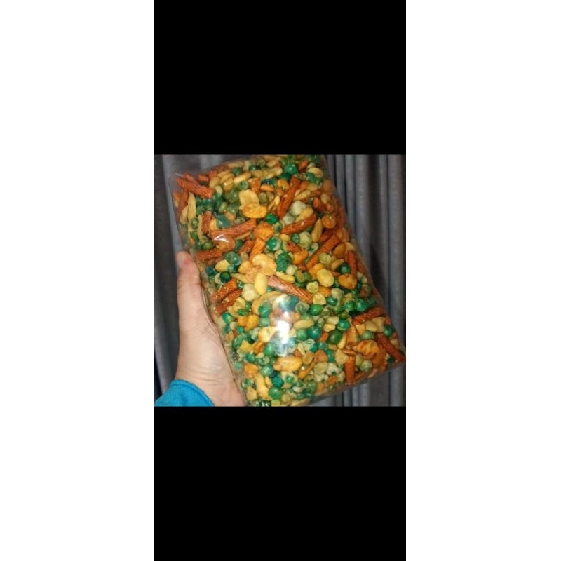 

kacang Mix Nut (kacang campur) 1kilogram dan 500gram