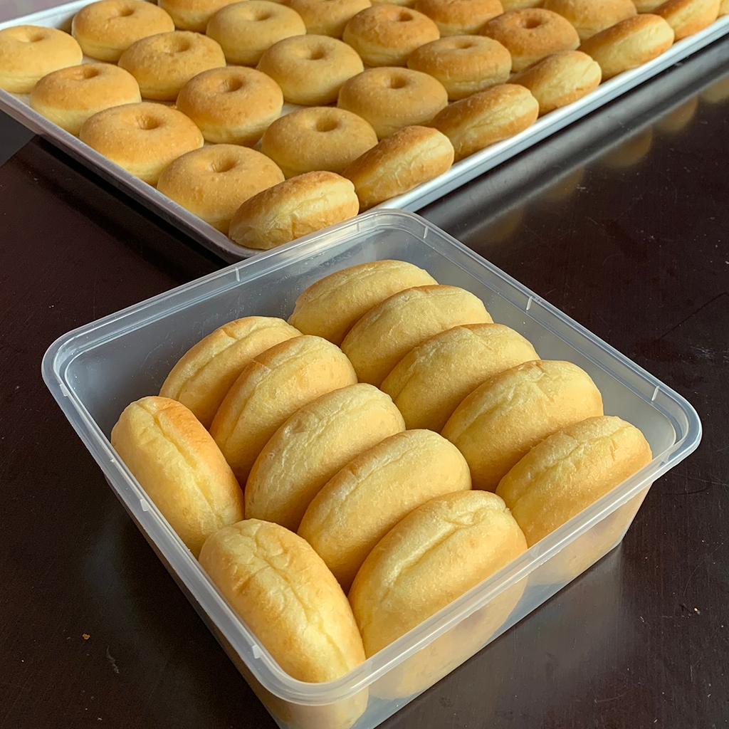 Donat Kentang Susu Donut Frozen Tabur Salju Premium Butter Lembut dan Empuk Homemade by RaMaChef