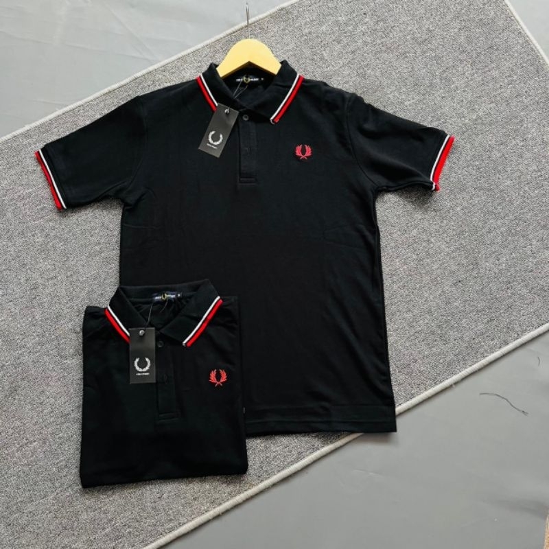 KAOS POLO HITAM LIST MERAH