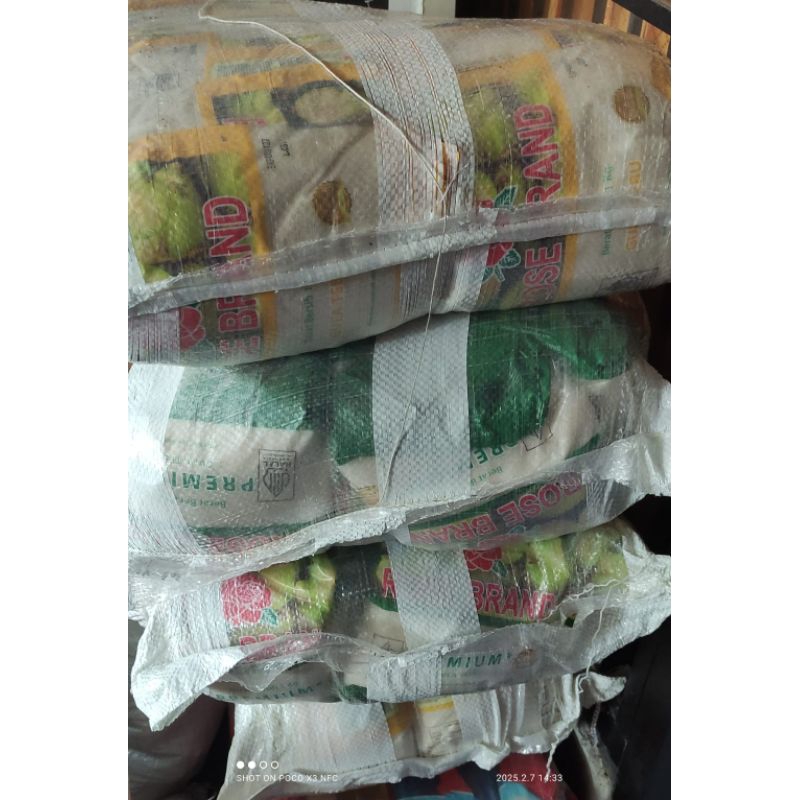 

Gula rosebrand 1kg 1sak isi 20pcs hijau dan kuning