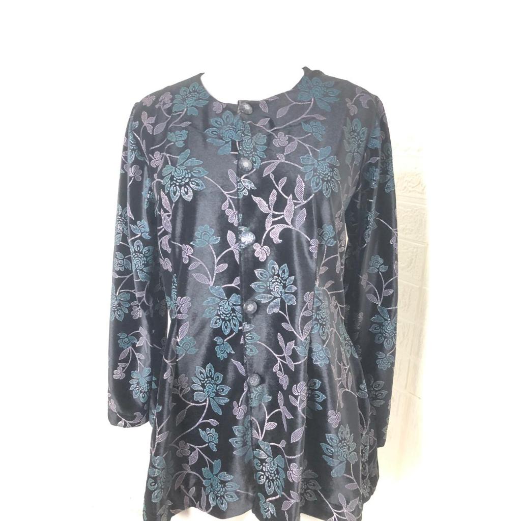 Baju/Kebaya Lengan Panjang (Kain Bludru Halus)