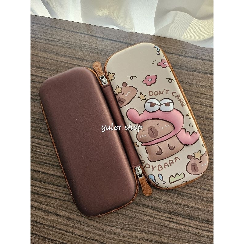 

ATH Kotak Pensil 3D Eva Capybara Tempat Pensil Alat Tulis Stationary Anak PAUD-TK SD