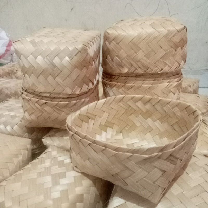 besek bambu ukuran 15 x15 / sepasang