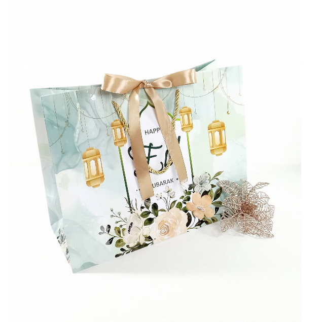 

Paperbag Idul Fitri Uk. 32,5 x 14 X 25 cm