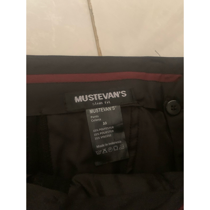 Preloved Celana Formal Pria Mustevan’s