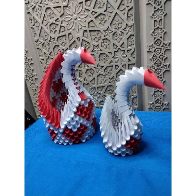 

Origami_3D_angsa_variasi_love_besar