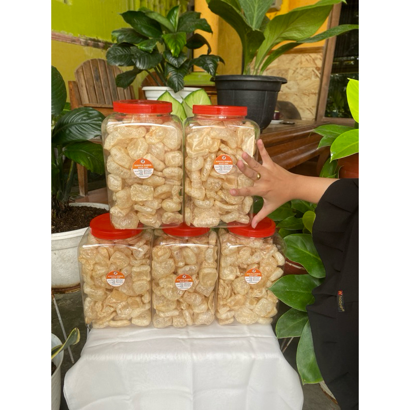 

Krupuk Kulit sapi / Krupuk Rambak Kulit sapi / Dorokdok / Krupuk kulit sapi