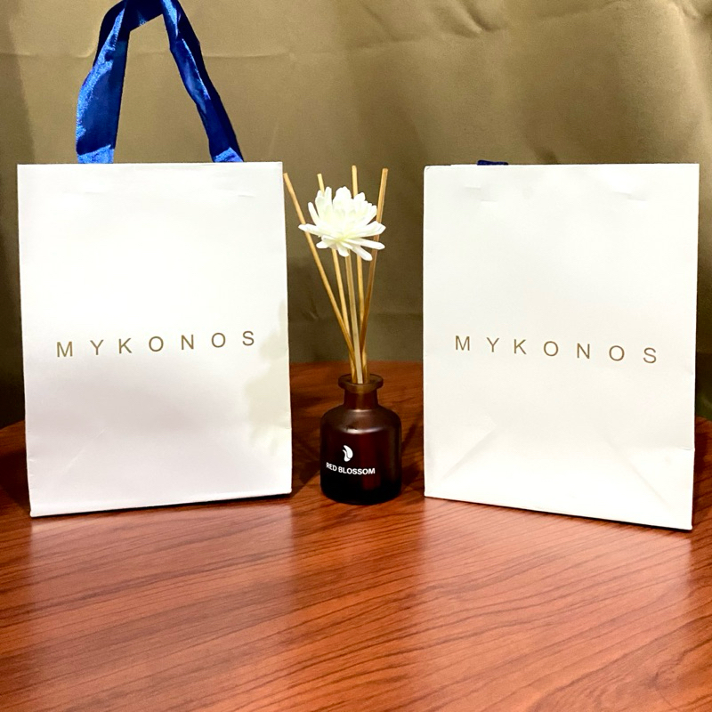 

Paper Bag MYKONOS Paper Bag Parfume Pembungkus Kado