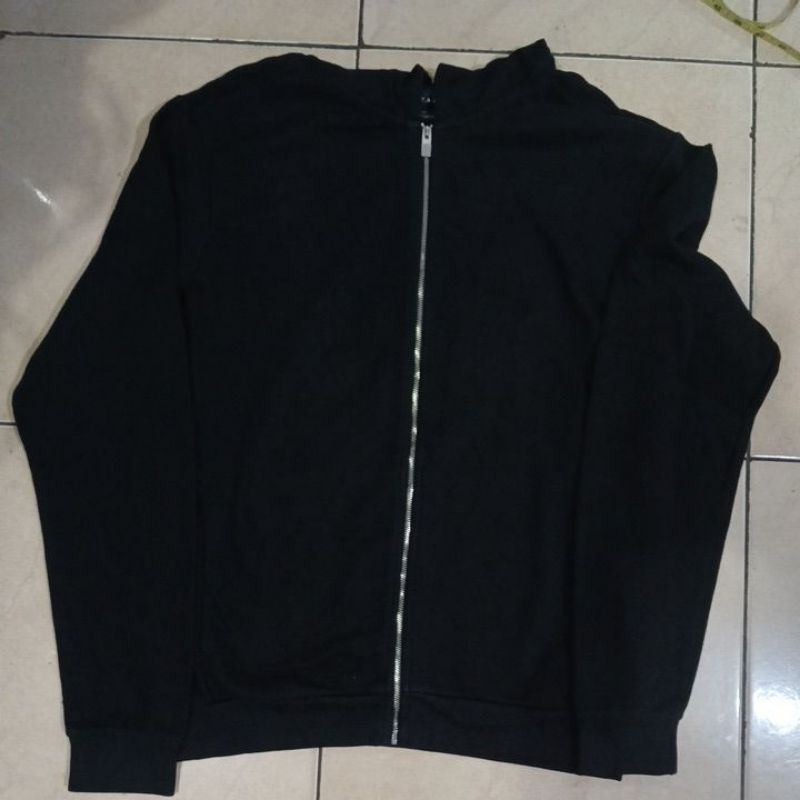 HOODIE ZIPPER ESSENTIALS ZARA BLACK