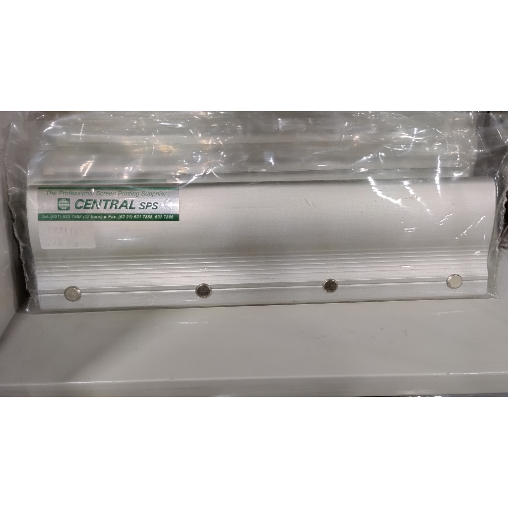 

Gagang Rakel Almunium Kecil 27,5 cm Sablon