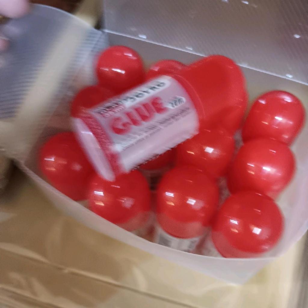 

1 Pak isi 12 pcs Lem Cair Joyko 35ml GROSIR