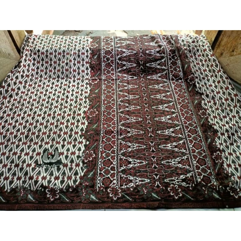 SARUNG PREMIUM LAR GURDA BLEDAG