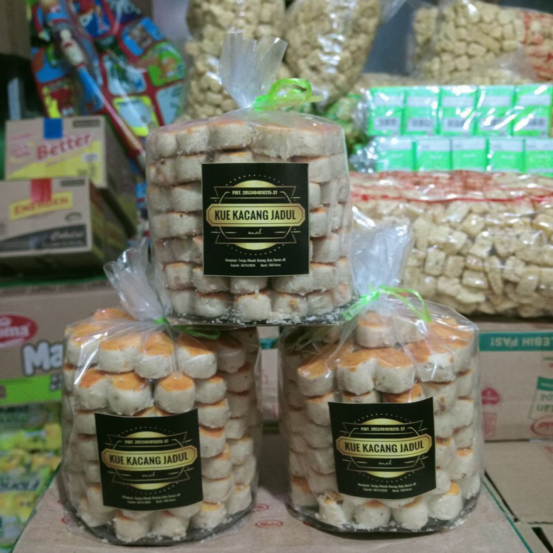 

Kue kacang / kue kering rasa kacang / kue lebaran 500gr