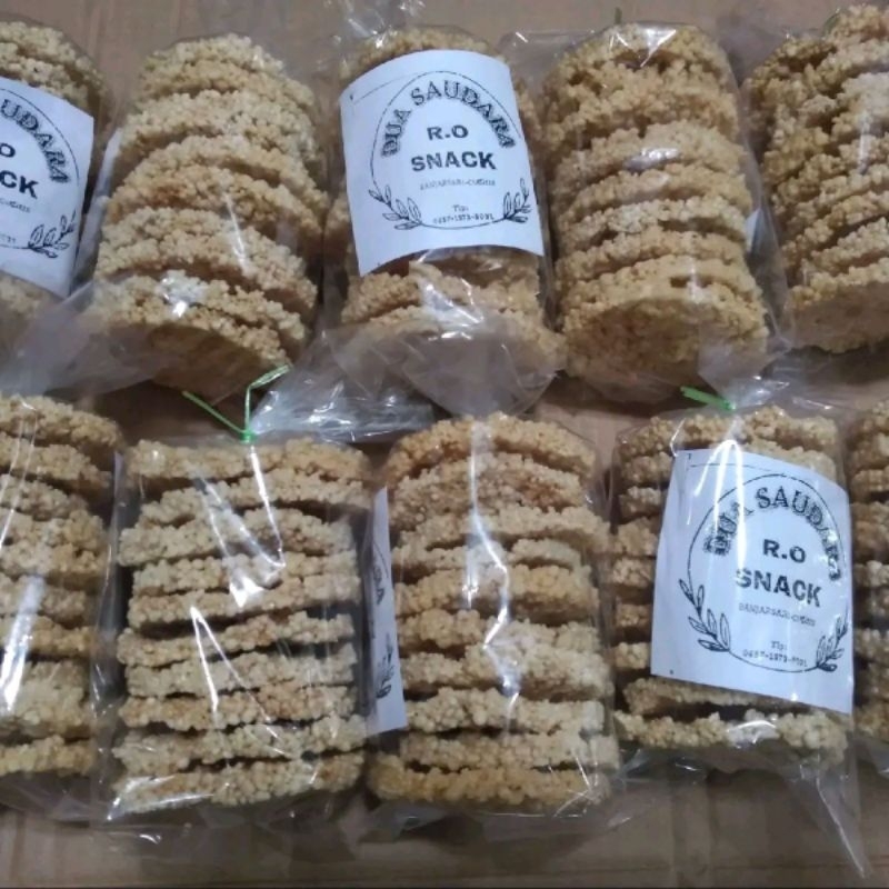 

RENGGINANG OYEK ENAK DAN GURIH/SNACK JADUL