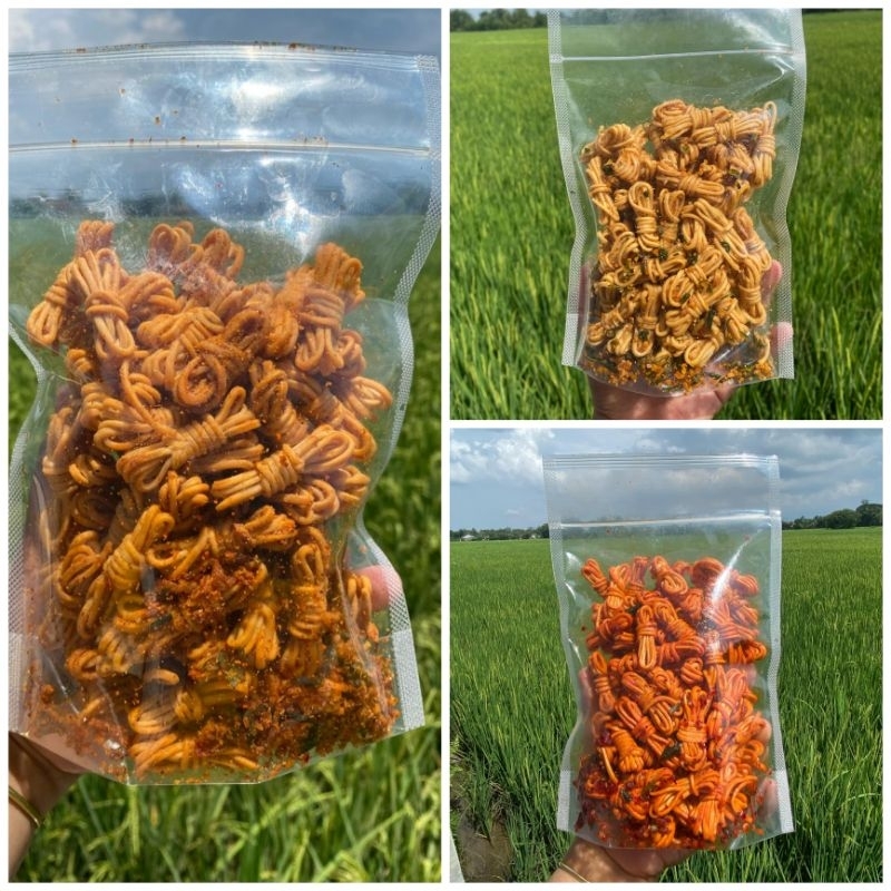 

250 Gram Mie Gulung Pedas Daun Jeruk Tersedia 3 Varian Rasa