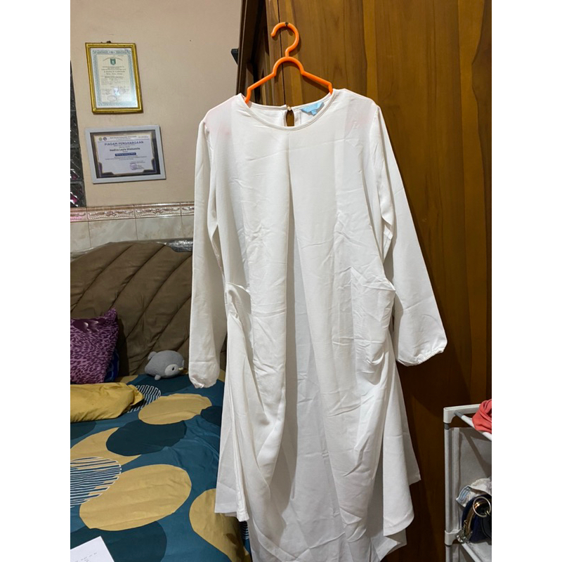 AIDEMONEX || PRELOVED || GAMIS PUTIH WANITA