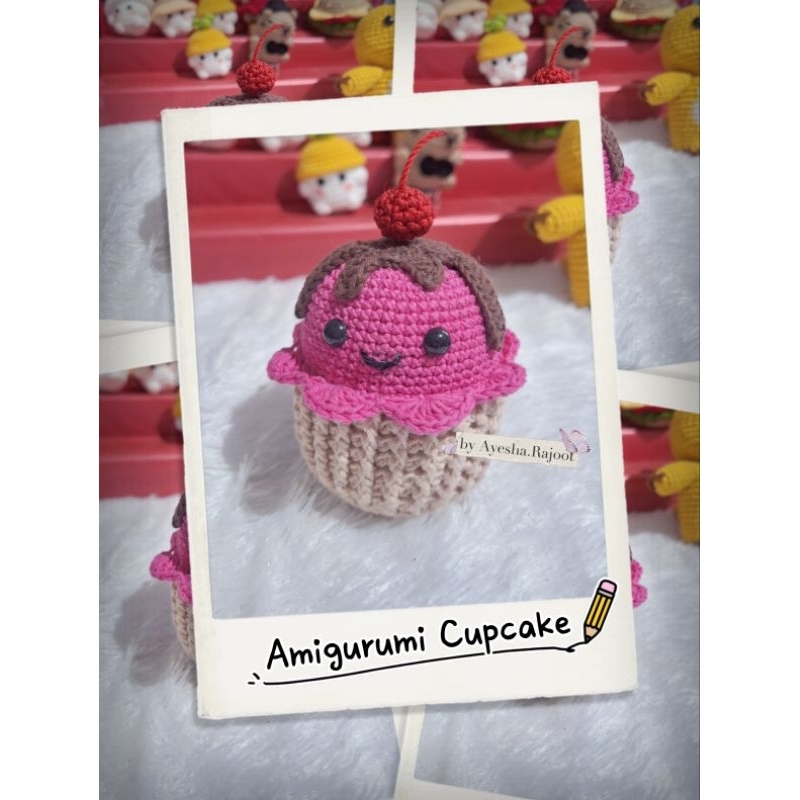 Amigurumi Cupcake/Cupcake Keychain/Ganci Rajut Cupcake