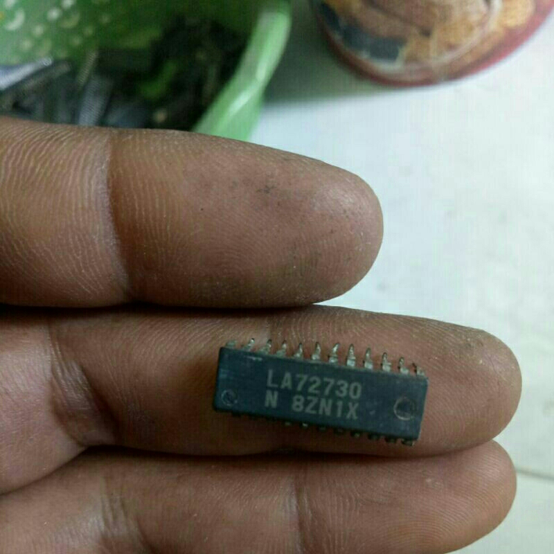 ic LA72730