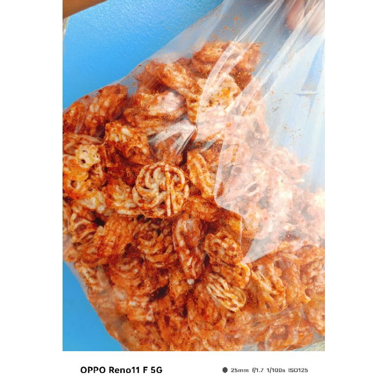 

Krupuk Seblak Rafael Seblak Kering Seblak Krupuk Pedo Pedas Daun Jeruk 500gram