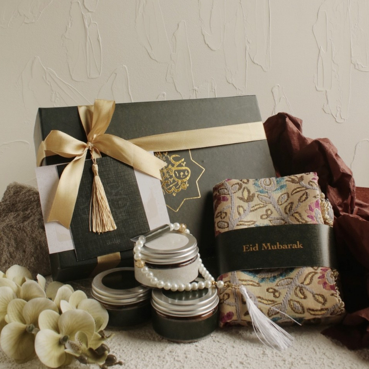 

DDAY Eid Mubarak Hampers Edition – PAKET SAKINAH