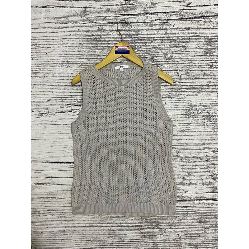 Vest rompi knit knitwear rajut outer unisex Uniqlo abu second