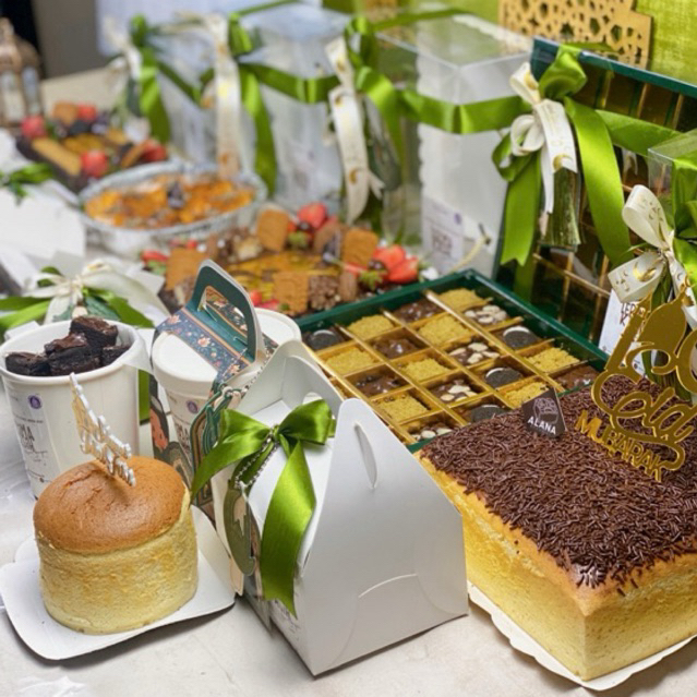 

EID HAMPERS | LEBARAN HAMPERS BROWNIES | ALANA BROWNIES