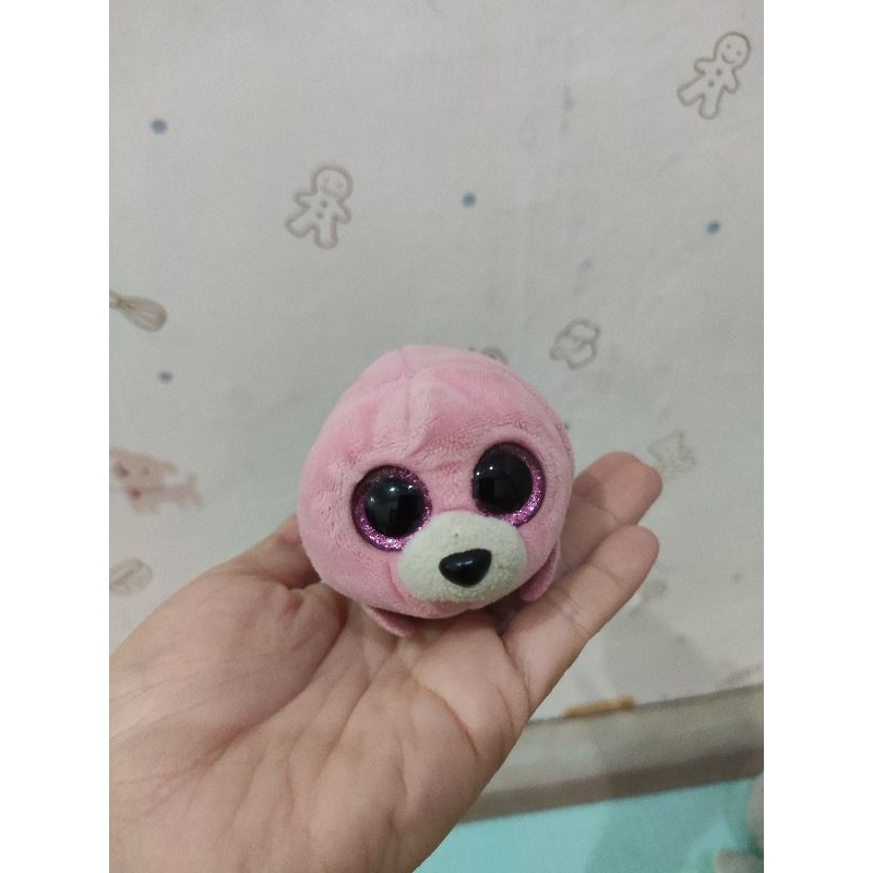 boneka kecil seal anjing laut ty