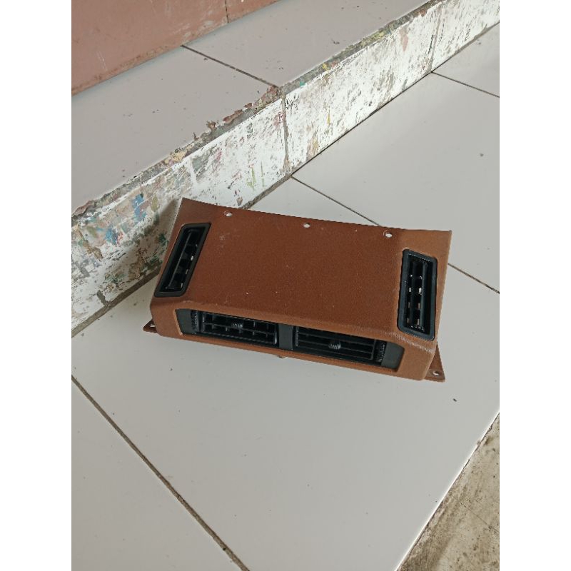 kisi kisi ac tengah Kijang Super bekas original