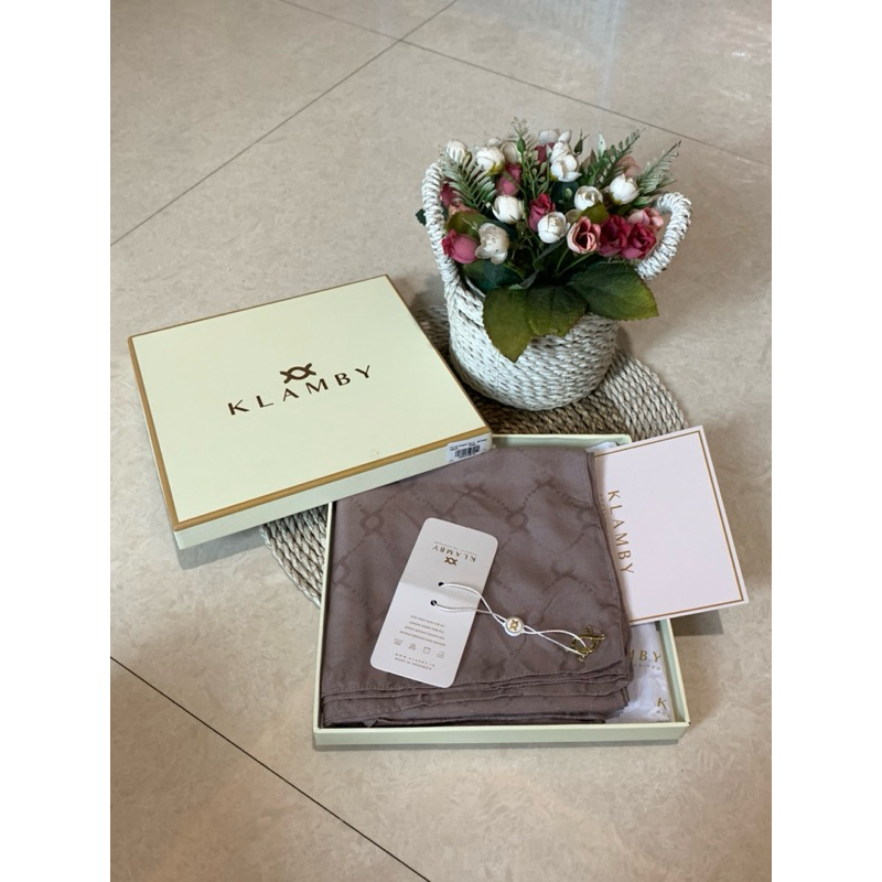 Monogram Klamby Scarf