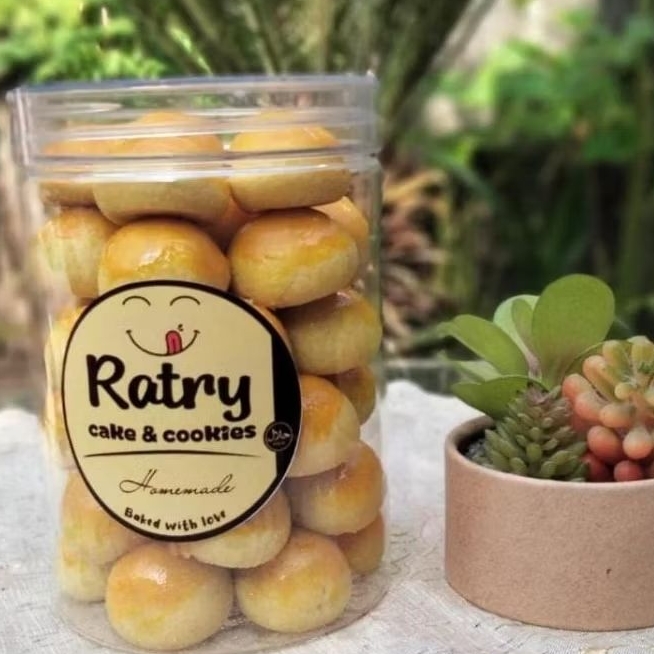 

Premium cookies Nastar 800 ml