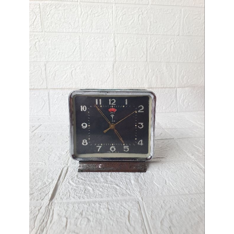 Jam Weker Jadul Polaris