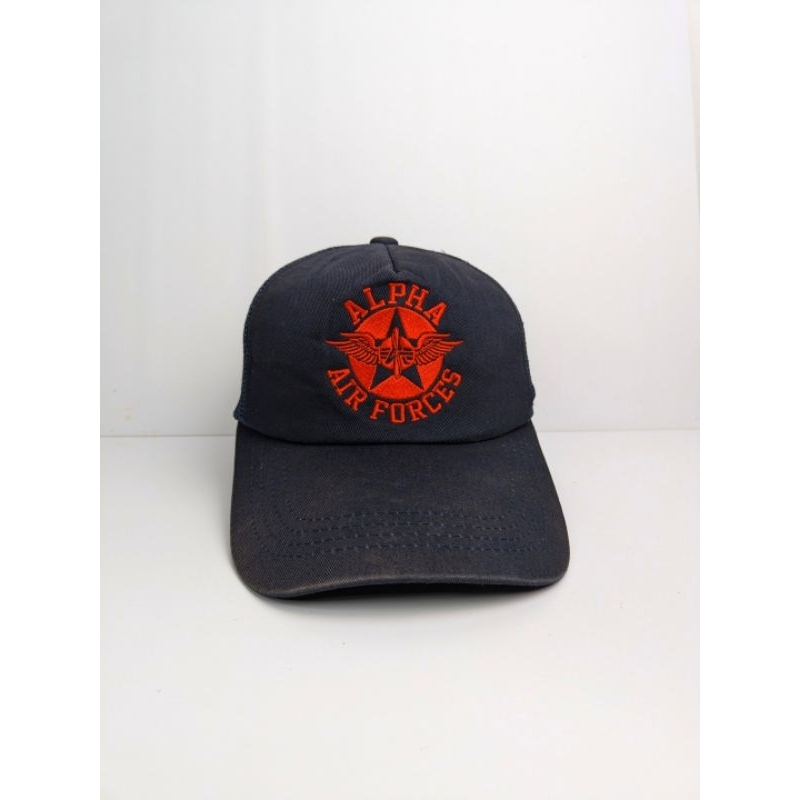Topi Simpel Trucker Alpha Industries Logo