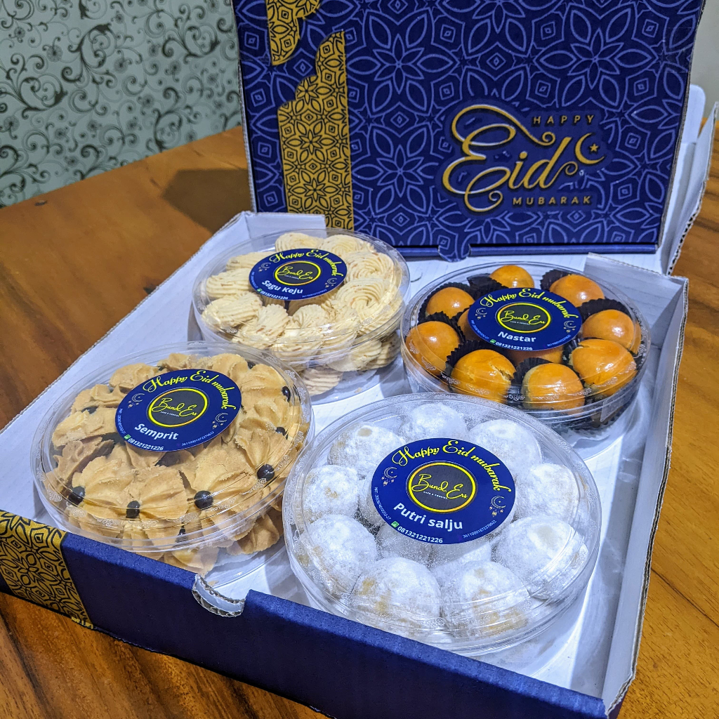 

Bunders Hampers Eid Mubarak Raya – Paket 4 Kue Kering Premium